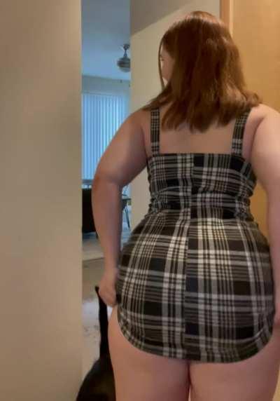 Five feet tall and thick as a bowl of oatmeal 😈