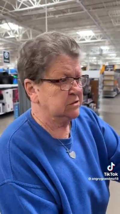 Полная версия пранка над бабушкой в Walmart 