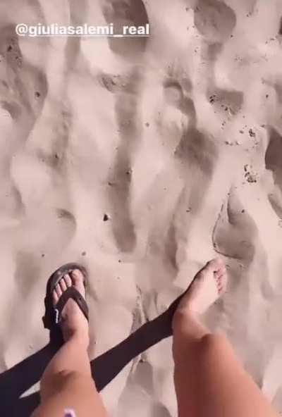 Il culo di Giulia salemi