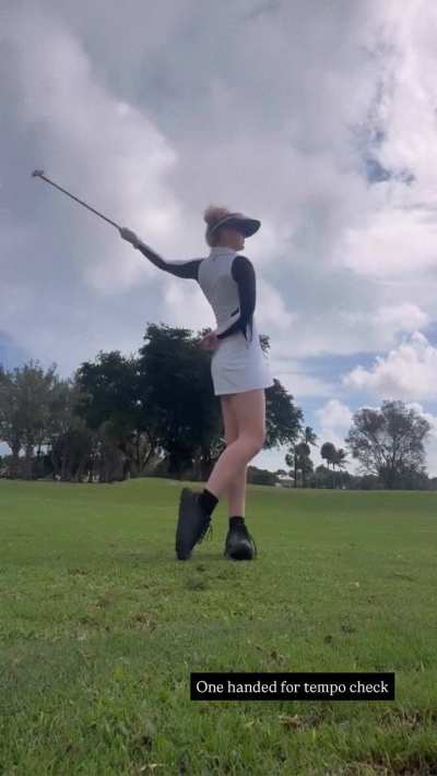 “One handed for tempo check” IG 11/30/2025