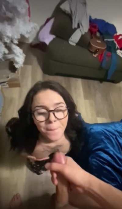 Cover my glasses with your thick load please