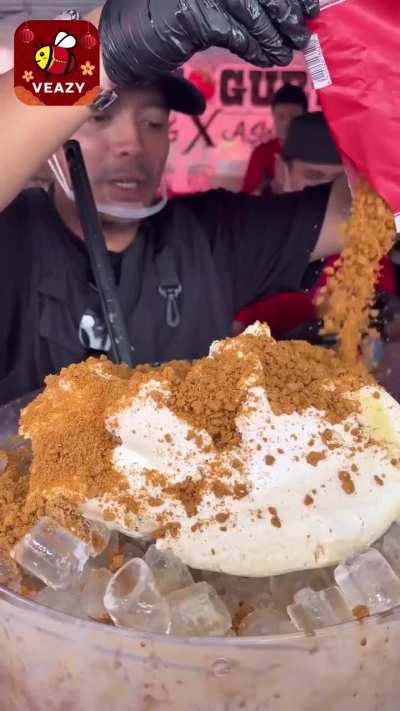 Bazaar Ramadan Huge Yogurt Drink