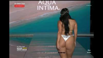 Erifili Sfakianakis - Aqua Intima