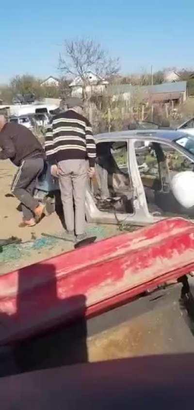 Don’t play with broken cars