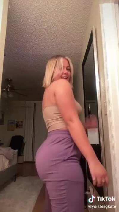 Those hips moves are so hot