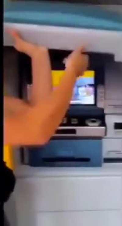 E ANANIN AMIYMIŞŞŞ