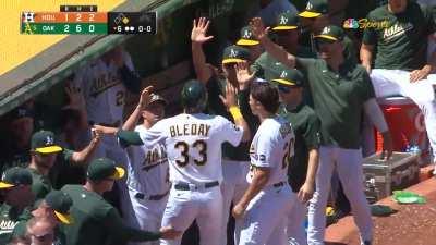 [Highlight] Tyler Soderstrom singles on a ground ball . JJ Bleday scores. 2-1 A's over the Astros