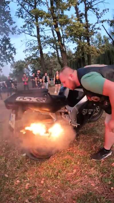 Bike catches on fire at a bike meet🔥