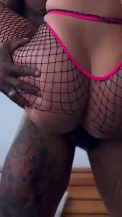 Savannah Bond's vs Jason Luv Huge and rich big butt