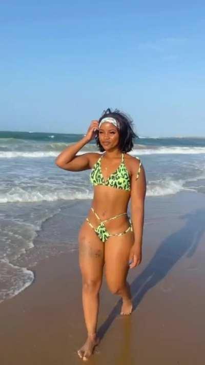 I'm the truth, so hold your lies.