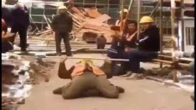 Me da pereza verificar el telefono en el discord asi que lo mando aqui