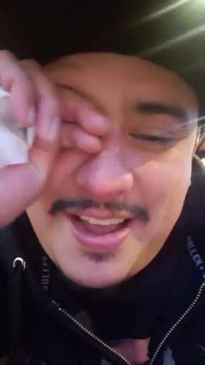 Just a Guy trolling an entire Buffalo Wild Wings