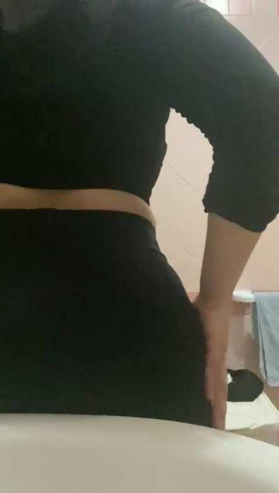 please cum on my sweet pussy