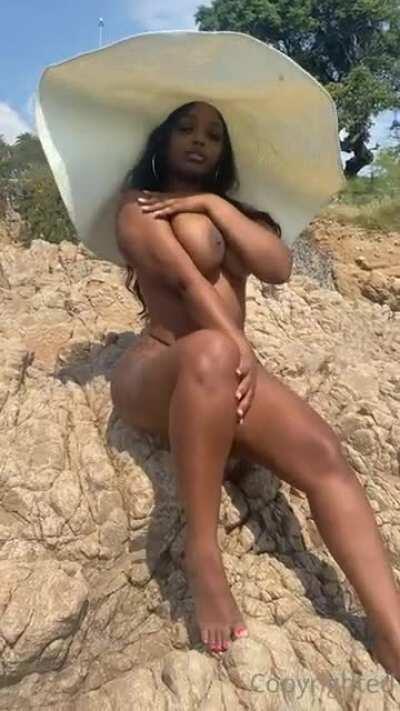 M€gan€ Ch€ryl 😍💥💥