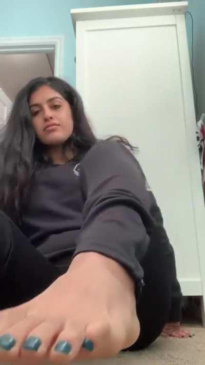 Latina soccer player I also went to college with, dm me for more info on her and more videos