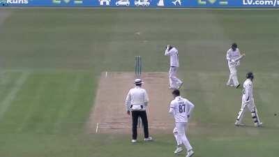 Excellent catch from Liam Dawson to dismiss Callum Parkinson off the bowling of Mason Crane