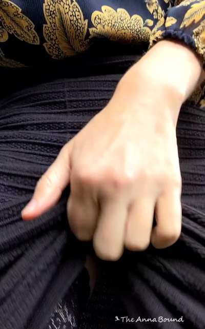 Sometimes it's just a 'butt plug at work' kind of day... [gif]