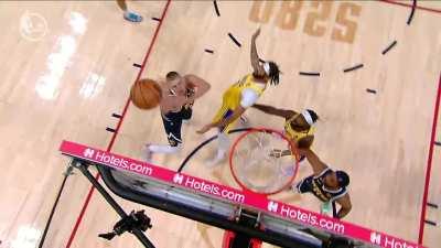 [Highlight] Anthony Davis get pummeled as Nikola Jokic barrels in for the and-1