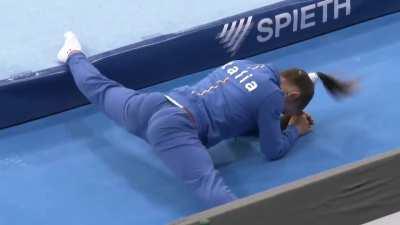 Elisa Meneghini - Italian Gymnast warming up