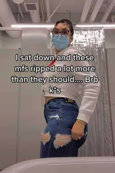 Ass so fat she ripped her jeans