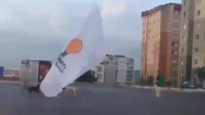 İşte cehapenin kadrolu köpekleri geçmişleri araştırılsın bence