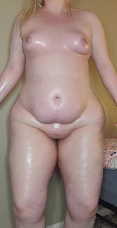 Caution ⚠️ hips known to hypnotize 