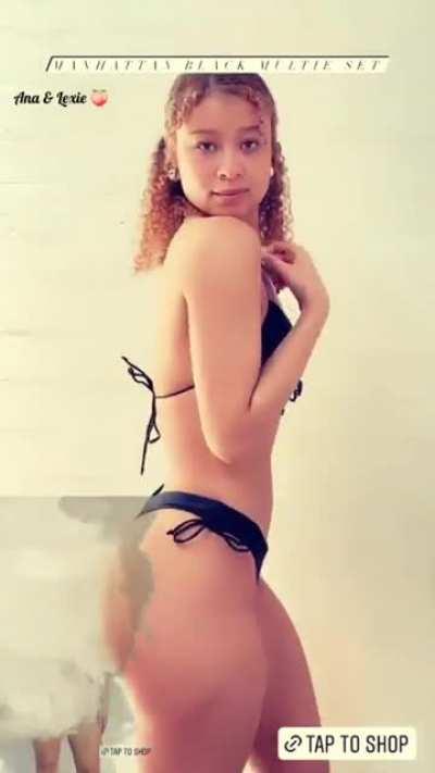 She needs to make an onlyfans😫💦🔥😍