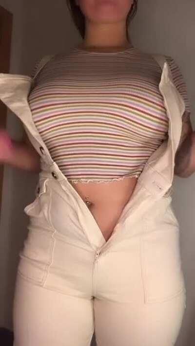 just about squeezed these thighs into my jumpsuit, come and help me take it off please