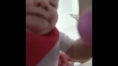 Is this the meat seller’s child?