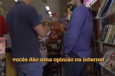 Descendente de norte coreano questionando o apoio dos bolhudos ao inferno de onde os pais dele escaparam.