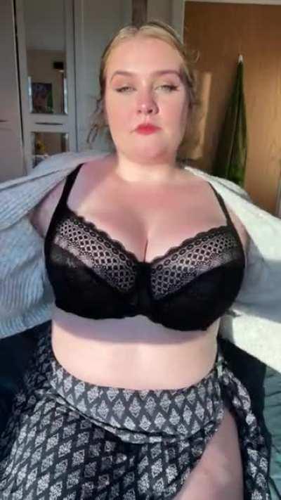 Did my cardigan hide how big they are?