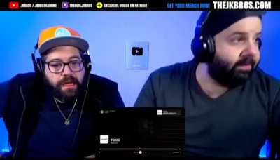 uncs DID NOT like toxic 😭🙏