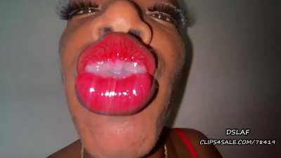 Yall Like Lip Content Like This?