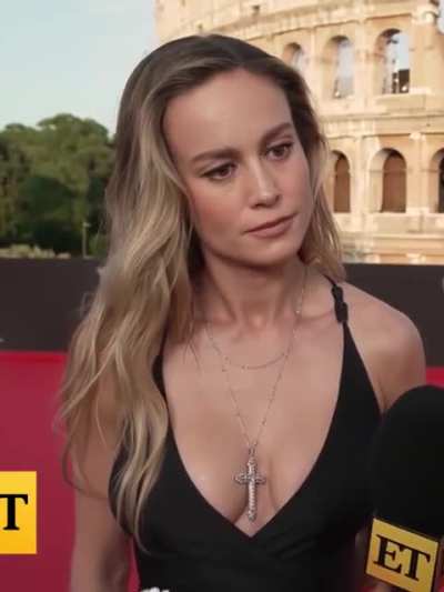 She’s so effortlessly gorgeous