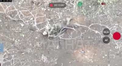 Russian solider commits suicide with barbed wire 