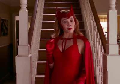 Elizabeth Olsen in Wandavision