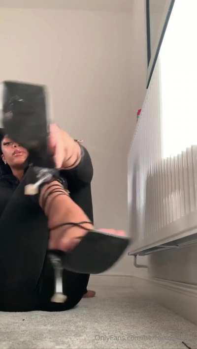 Spaghetti 🍝 Strap Shoe play 👣