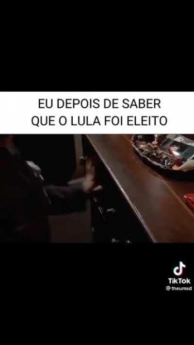 Literalmente eu, sigma! 🗿🍷