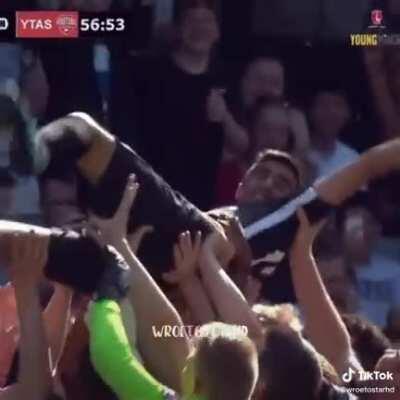 CONGRATS SIDEMEN!!!!! (credit to wroetostarhd on tiktok)