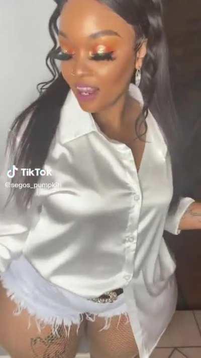 I hate how little she’s posted the last couple of months