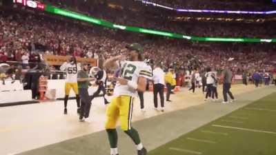 [Highlight] You need to see Aaron Rodgers' reaction to Mason Crosby's game-winner