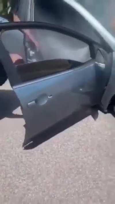 Man doesn’t give up til he gets crash victim out of burning car