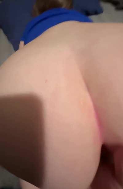 The fingering makes my plug pop out, he’s kind enough to push it back in 🤤