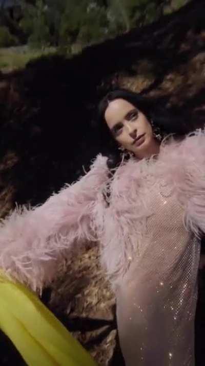 Numero Netherlands video clip