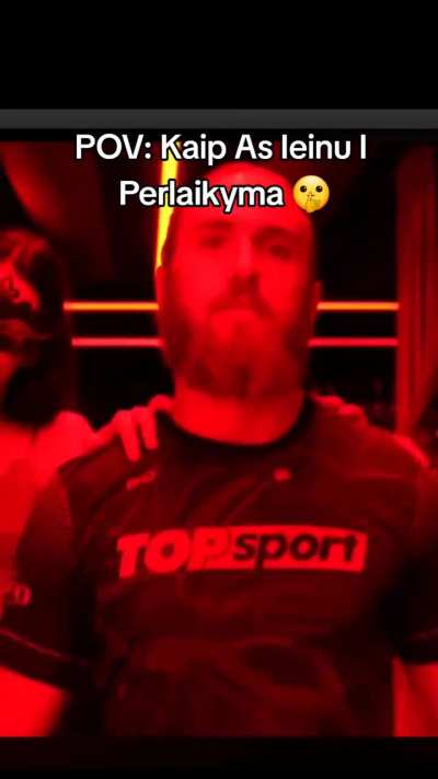 Karolis per subatona 🤣🤣🤣🤣