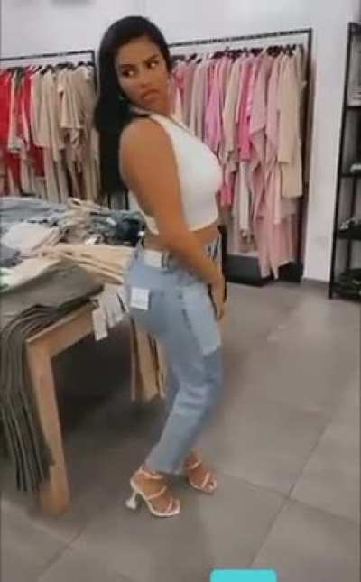 Imen qui régale 🥵