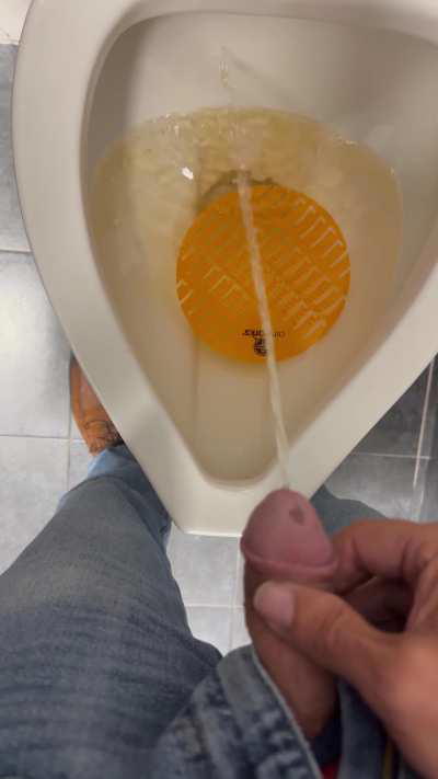 Drinking a lot of H2O with this heatwave 