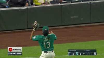 [Highlight] Abraham Toro makes a very routine catch on a pop up hit to right field