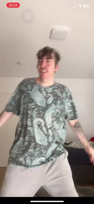 Wolf in Scheilent hüll