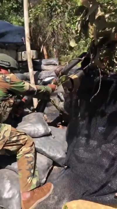 Cambodian Army mortar attack seemingly used a Type 31  mortar and possible Vietnam-made 🇻🇳 60mm HE  mortar bombs with NC-1M  fuzes